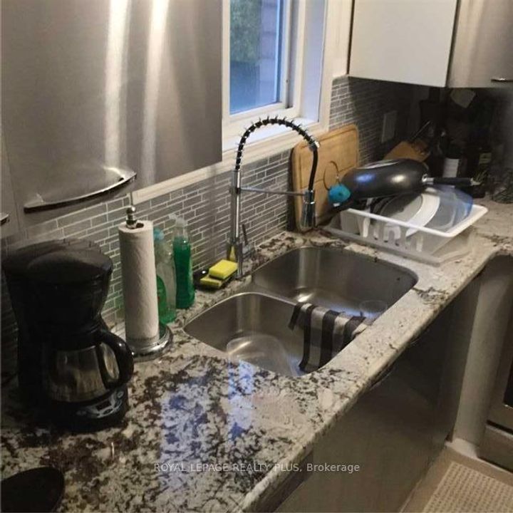 Photo 8 at 36 Eli Shackleton Court, West Hill, Toronto