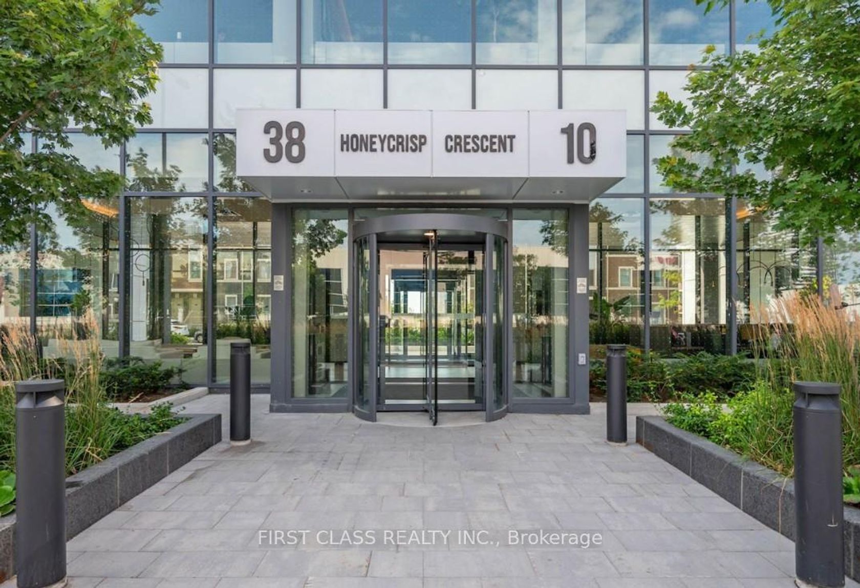 603 - 10 Honeycrisp Crescent, Vaughan Corporate Centre, Vaughan 