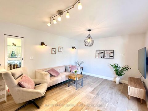 Photo 9 at 99 Park Home Avenue, Willowdale West, Toronto