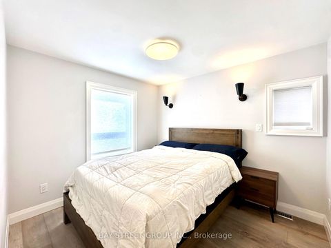 Photo 31 at 99 Park Home Avenue, Willowdale West, Toronto