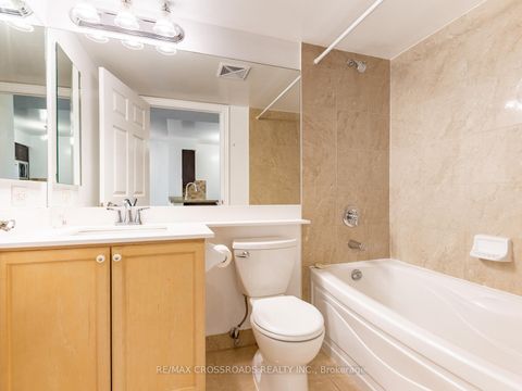 Photo 14 at 324 - 25 Greenview Avenue, Newtonbrook West, Toronto