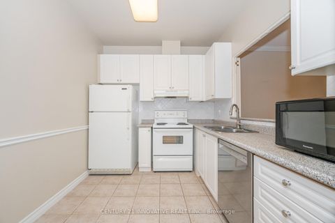 Photo 8 at 117 - 88 Grandview Way, Willowdale East, Toronto