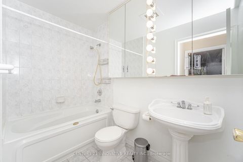 Photo 18 at 117 - 88 Grandview Way, Willowdale East, Toronto