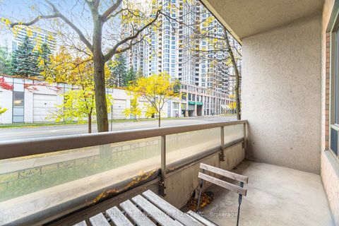 Photo 20 at 117 - 88 Grandview Way, Willowdale East, Toronto