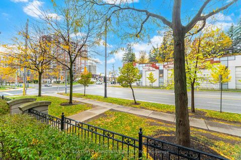 Photo 22 at 117 - 88 Grandview Way, Willowdale East, Toronto