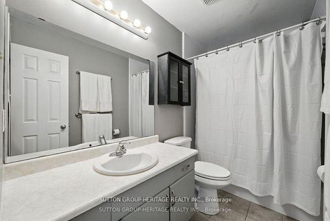Photo 29 at 29 - 601 Galahad Drive, Eastdale, Oshawa