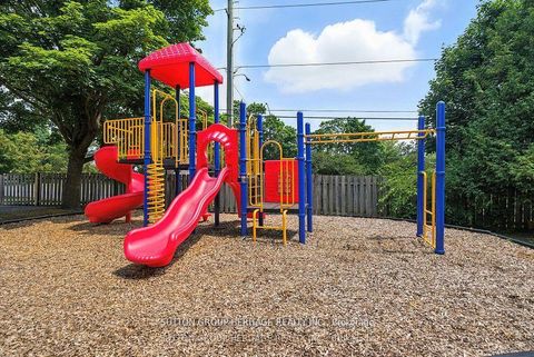 Photo 36 at 29 - 601 Galahad Drive, Eastdale, Oshawa