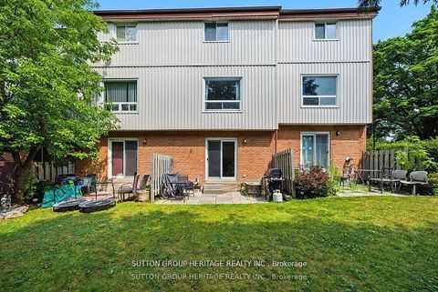 Photo 37 at 29 - 601 Galahad Drive, Eastdale, Oshawa