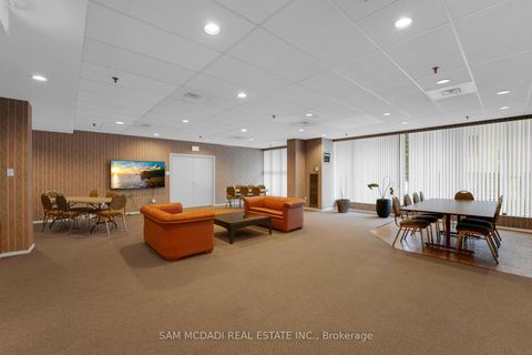 Photo 17 at 613 - 117 Gerrard Street E, Yonge Corridor, Toronto