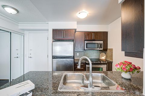 Photo 13 at 2321 - 25 Greenview Avenue, Newtonbrook West, Toronto