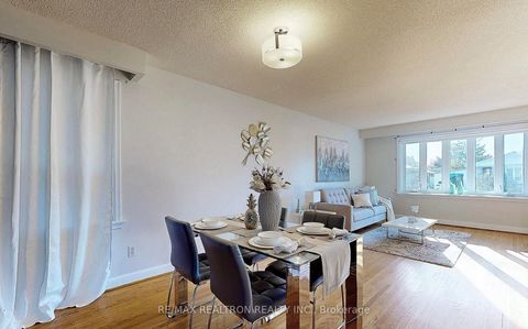 Photo 10 at 331 Boisdale Avenue, Harding, Richmond Hill