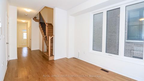 Photo 15 at 27 Greer Street, Rural Barrie Southeast, Barrie