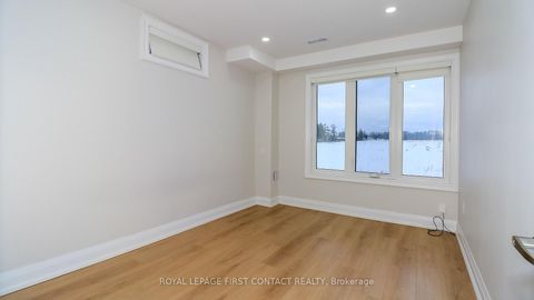 Photo 39 at 27 Greer Street, Rural Barrie Southeast, Barrie