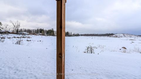 Photo 46 at 27 Greer Street, Rural Barrie Southeast, Barrie