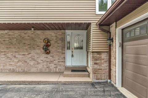 Photo 7 at 43 Stoddart Drive, Aurora Highlands, Aurora