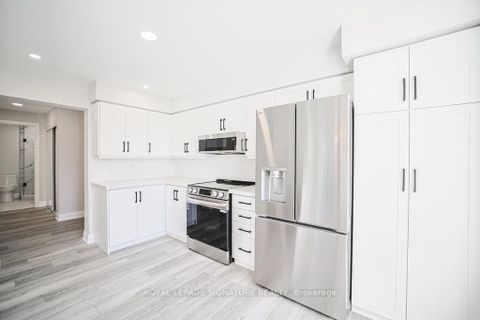 Photo 18 at 309 - 1750 Bayview Avenue, Mount Pleasant East, Toronto
