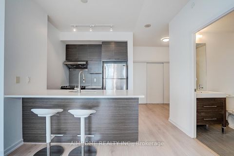 Photo 9 at 2706 - 66 Forest Manor Road, Henry Farm, Toronto