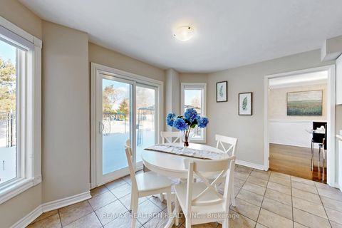 Photo 16 at 204 Chelwood Drive, Brownridge, Vaughan