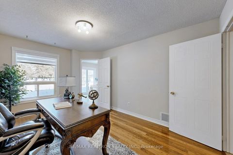 Photo 20 at 204 Chelwood Drive, Brownridge, Vaughan
