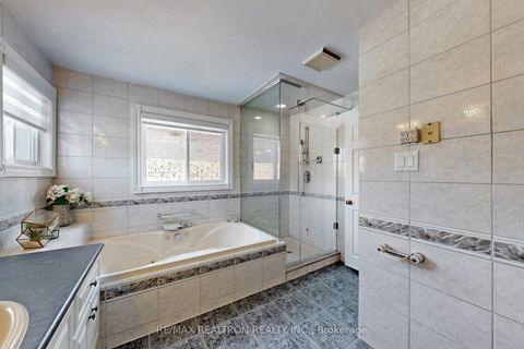 Photo 28 at 204 Chelwood Drive, Brownridge, Vaughan