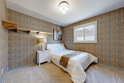 Photo 31 at 204 Chelwood Drive, Brownridge, Vaughan