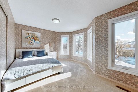 Photo 33 at 204 Chelwood Drive, Brownridge, Vaughan