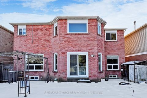 Photo 48 at 204 Chelwood Drive, Brownridge, Vaughan