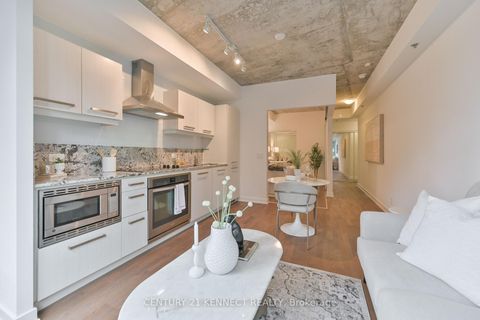 Photo 14 at 607 - 15 Beverley Street, Chinatown, Toronto