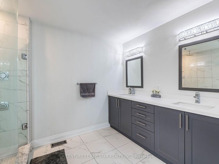 Photo 32 at 22 Rolling Rock Way, Bram West, Brampton