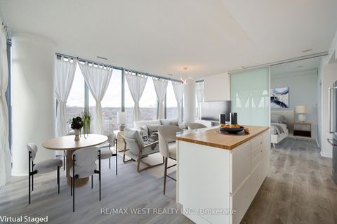 Photo 8 at 813 - 103 The Queensway W, Swansea, Toronto