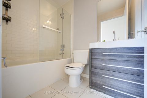 Photo 14 at 813 - 103 The Queensway W, Swansea, Toronto