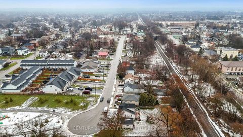 Photo 4 at 1-2 - 75 Avenue Street, Central, Oshawa