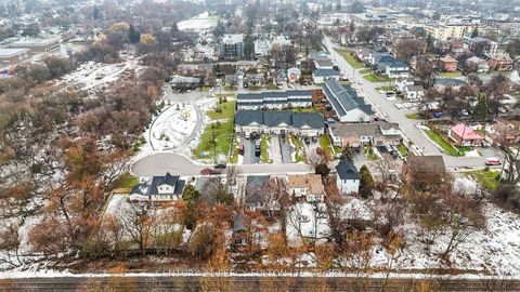 Photo 5 at 1-2 - 75 Avenue Street, Central, Oshawa