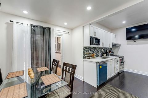 Photo 9 at 1-2 - 75 Avenue Street, Central, Oshawa