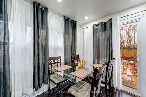 Photo 10 at 1-2 - 75 Avenue Street, Central, Oshawa