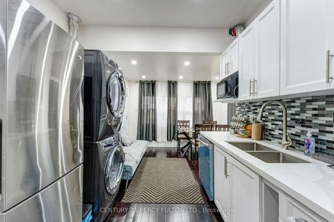 Photo 15 at 1-2 - 75 Avenue Street, Central, Oshawa