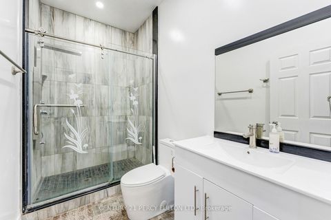 Photo 16 at 1-2 - 75 Avenue Street, Central, Oshawa