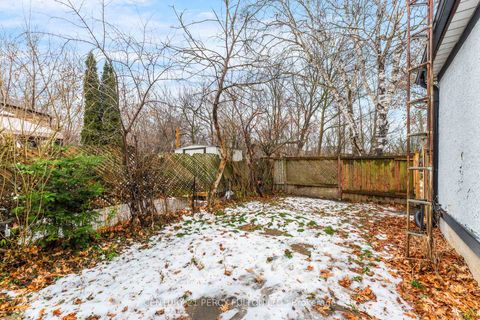 Photo 25 at 1-2 - 75 Avenue Street, Central, Oshawa