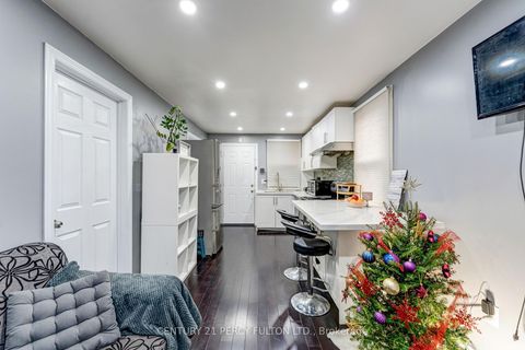 Photo 30 at 1-2 - 75 Avenue Street, Central, Oshawa