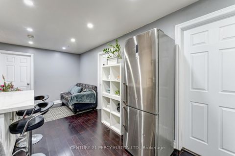 Photo 33 at 1-2 - 75 Avenue Street, Central, Oshawa