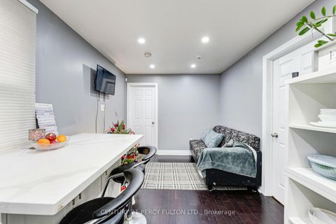 Photo 34 at 1-2 - 75 Avenue Street, Central, Oshawa