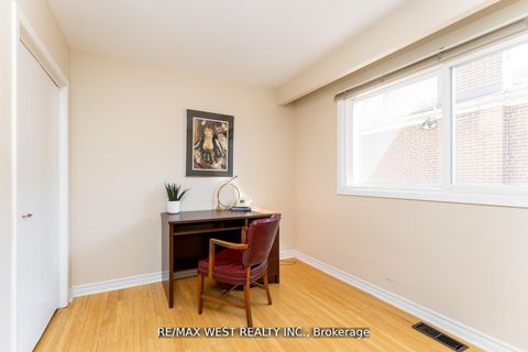 Photo 15 at 28 Braywin Drive N, The Westway, Toronto