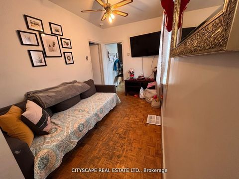 Photo 10 at 244 Rosethorn Avenue, Eglinton West, Toronto