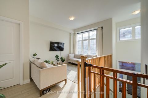 Photo 2 at 31 Millman Lane, Rural Richmond Hill, Richmond Hill