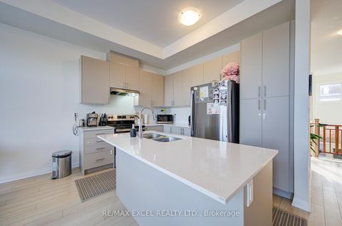 Photo 10 at 31 Millman Lane, Rural Richmond Hill, Richmond Hill