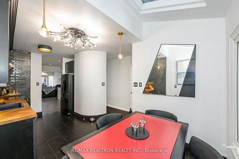 Photo 6 at 24 Marion Street, Roncesvalles, Toronto