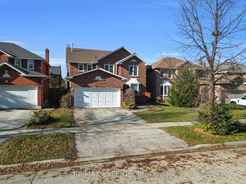 Photo 2 at 62 Luba Avenue, Devonsleigh, Richmond Hill