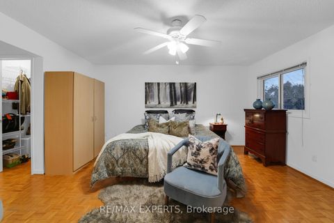 Photo 21 at 62 Luba Avenue, Devonsleigh, Richmond Hill