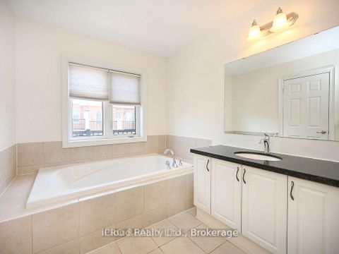 Photo 29 at 3069 Preserve Drive, GO Glenorchy, Oakville