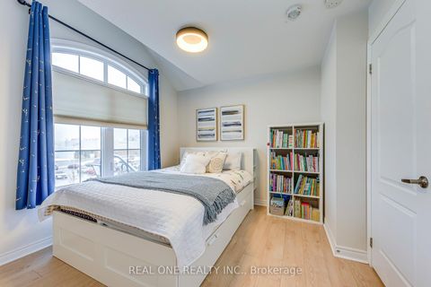 Photo 33 at 75 - 2435 Greenwich Drive, WM Westmount, Oakville